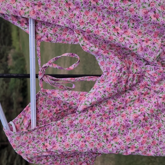 Cupshe - Picture 3 of 5